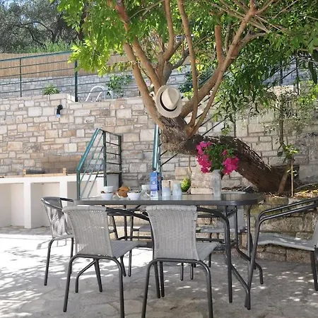 Paxos Adamantia With Private Pool Gaios