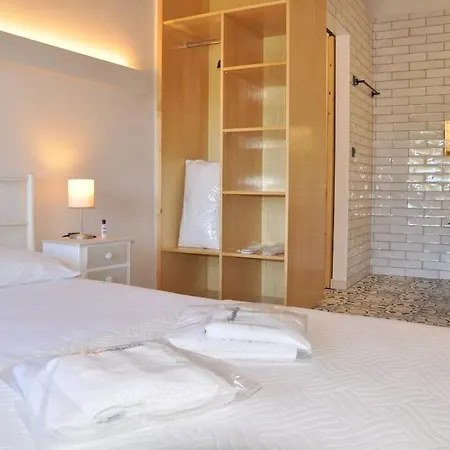 Paxos Adamantia With Private Pool * Gaios
